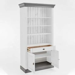 Holzregal Mit Türfach Im Landhausstil - Mirandesca -Gosy-shop holzregal mit tuerfach im landhausstil in weiss grau mirandesca 02
