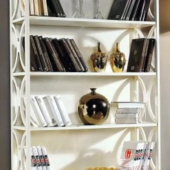 Stylisches Wandregal Baciare In Weiß 10 Stylisches Wandregal Baciare In Weiß -Gosy-shop stylisches wandregal in weiss mit verzierungen baciare 04